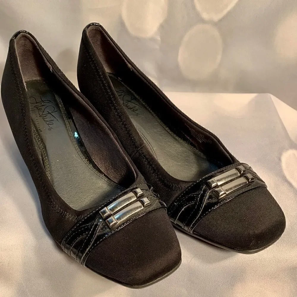 BLACK LIFE STRIDE SLIP ON WEDGES SIZE 7.5